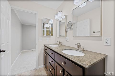 Tiny photo for 717 Turtle Cove, Ballwin, MO 63011 (MLS # 25082269)