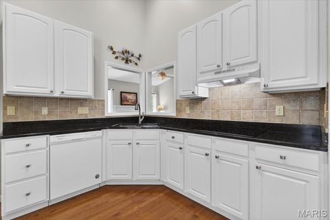 Tiny photo for 14736 Thornbird Manor Parkway, Chesterfield, MO 63017 (MLS # 26025967)