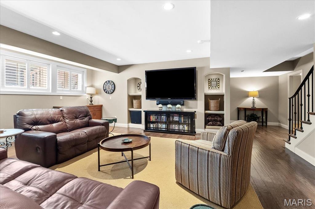 Crossing At Chesterfield The - Residential