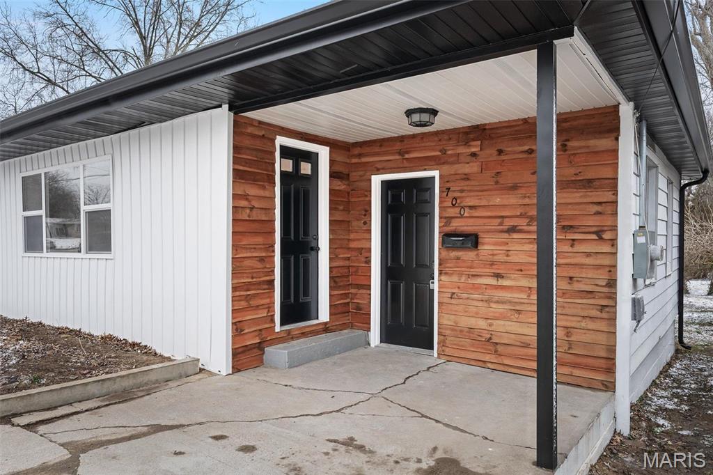 700 W Main Street