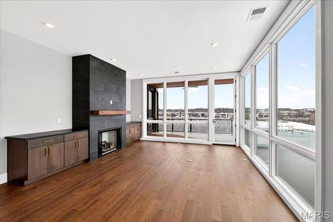 Tiny photo for 16460 Wildhorse Lake Boulevard Blvd #303, Chesterfield, MO 63017 (MLS # 25076931)