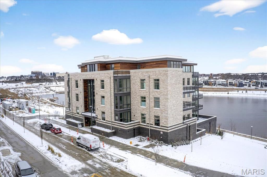 16460 Wildhorse Lake Boulevard 303