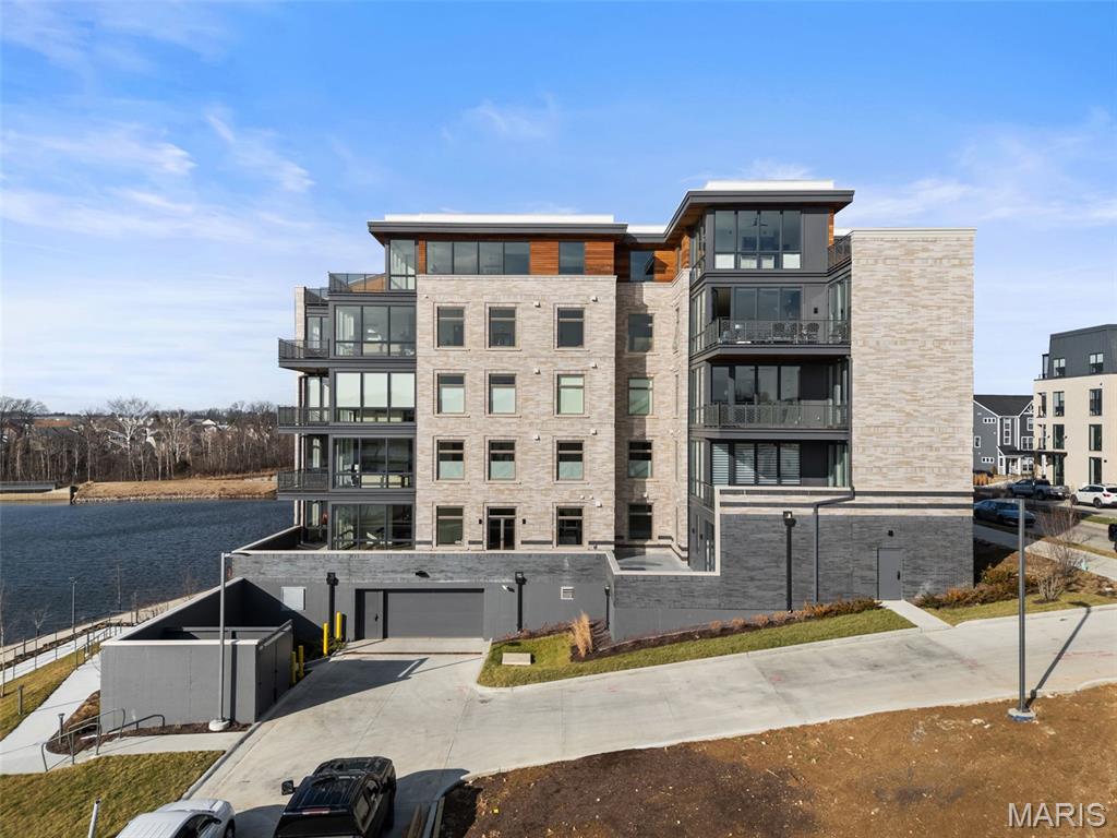 16460 Wildhorse Lake Boulevard 303