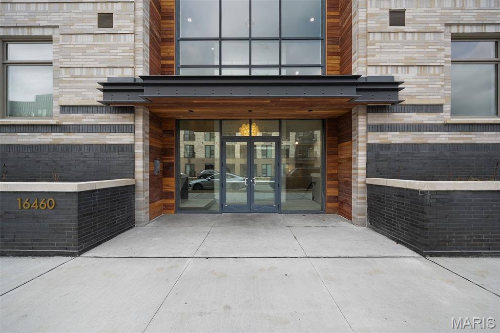 16460 Wildhorse Lake Boulevard 303