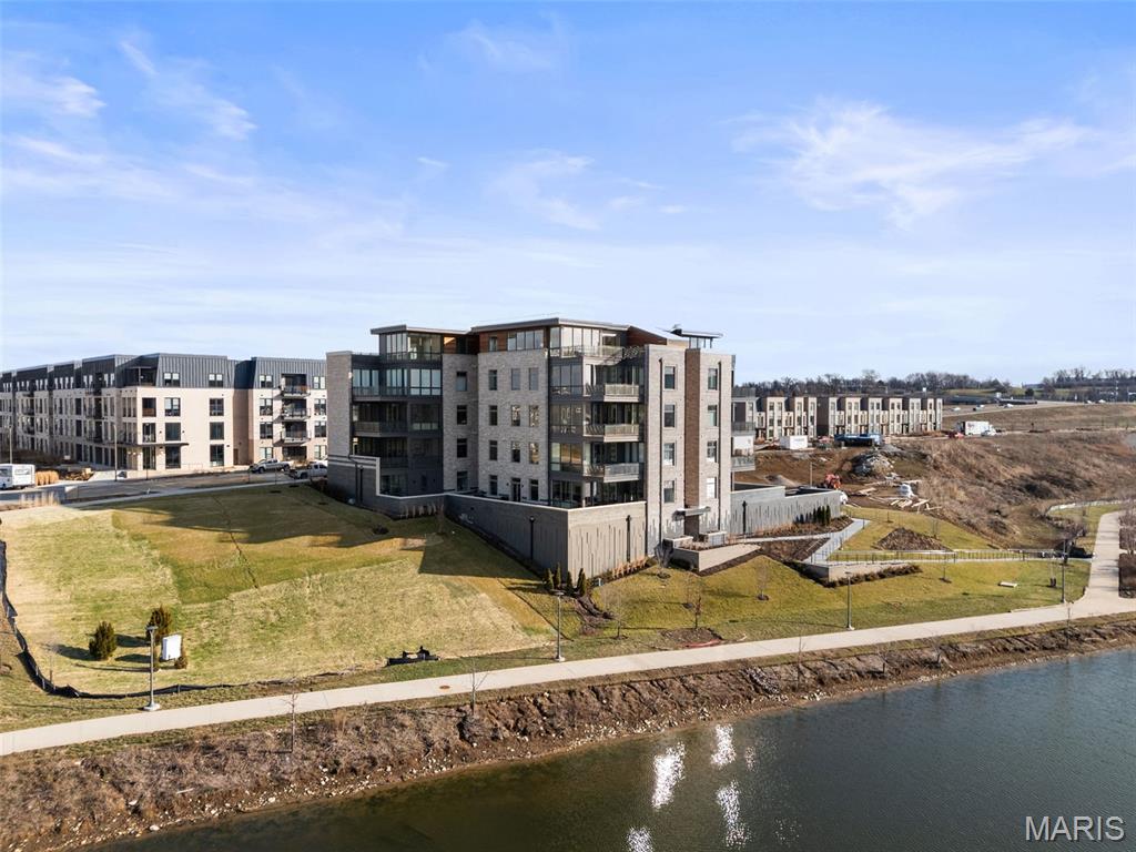 Wildhorse Lake Boulevard - Residential