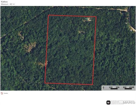 Tiny photo for 83 Minx Valley Drive, Roach, MO 64781 (MLS # 26024451)
