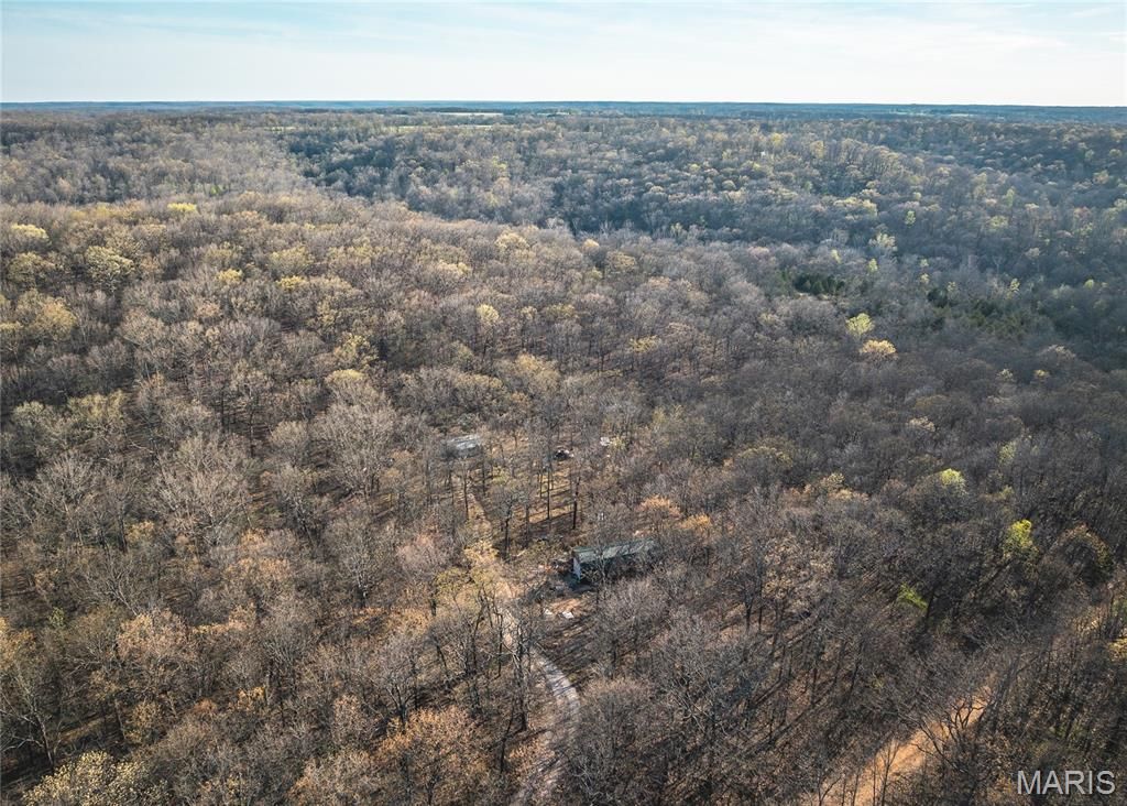 Photo of 83 Minx Valley Drive, Roach, MO 64781 (MLS # 26024451)