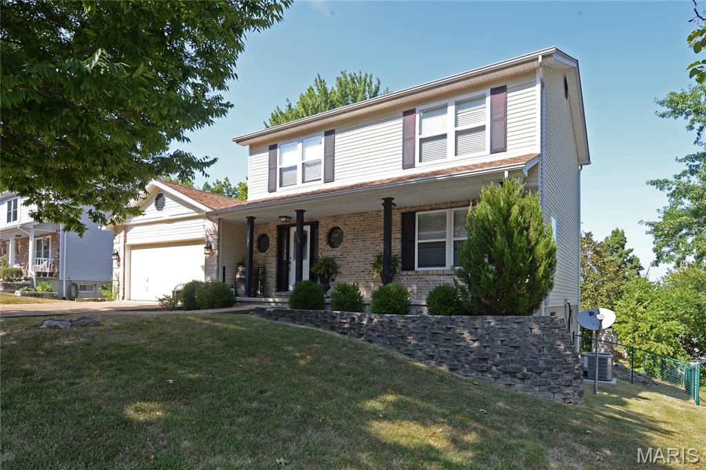 1525 Prehistoric Hill Drive
