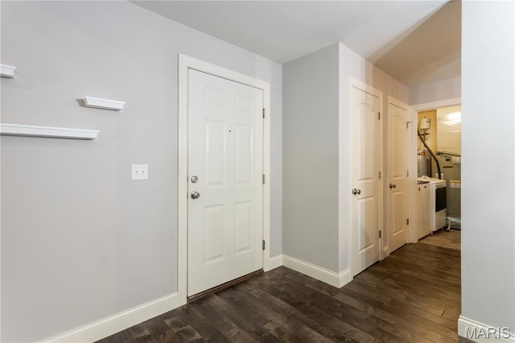 Photo of 6401 Brookfield Court Drive #102, St Louis, MO 63129 (MLS # 25072846)