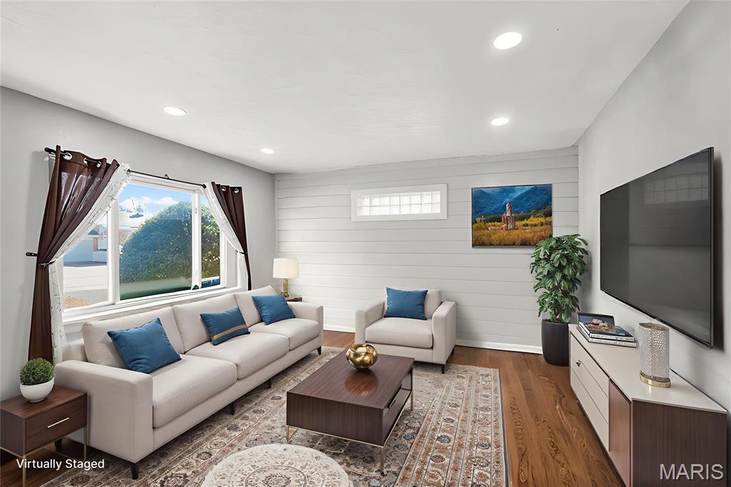 Rose Garden 3 - Residential