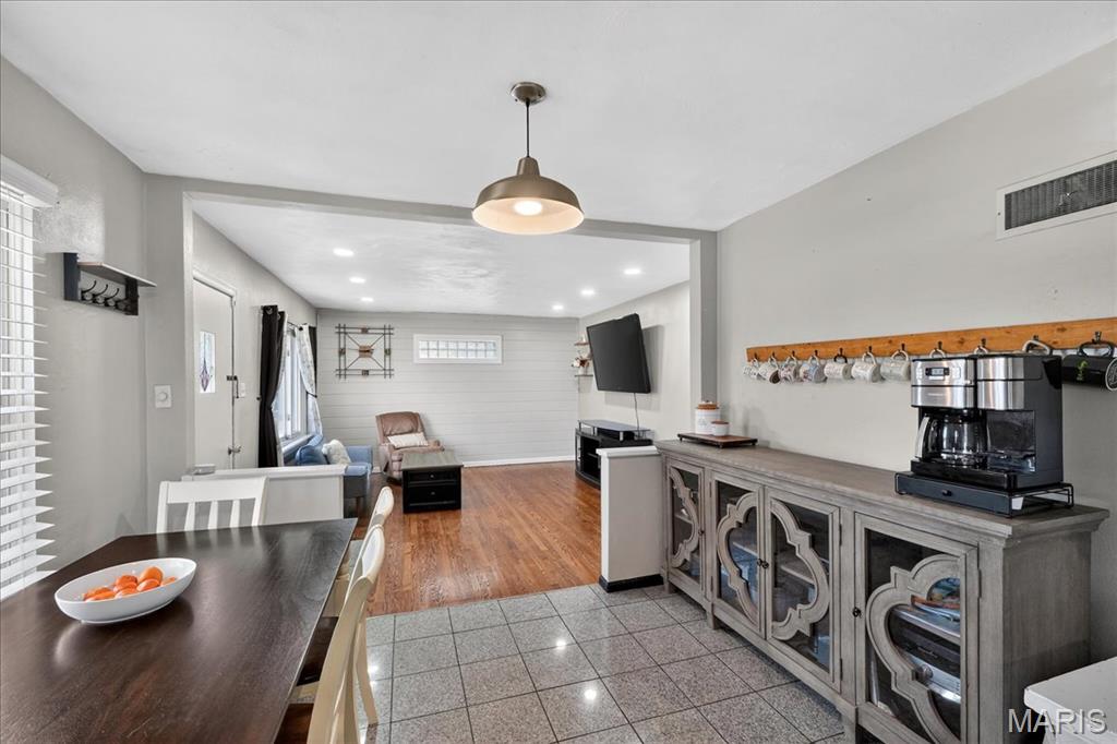 Rose Garden 3 - Residential