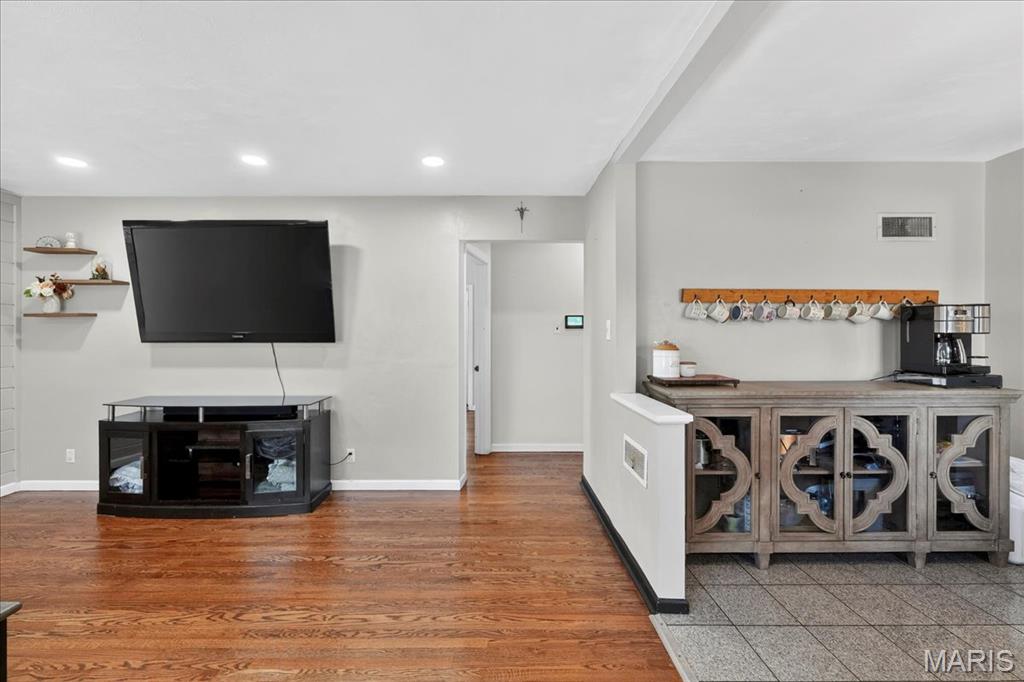 Rose Garden 3 - Residential