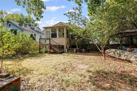 Tiny photo for 426 S Maple Avenue, Webster Groves, MO 63119 (MLS # 25070092)