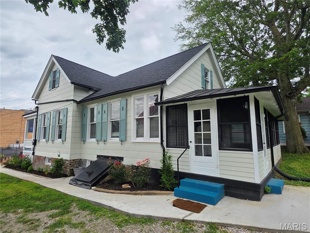 371 Jefferson Street