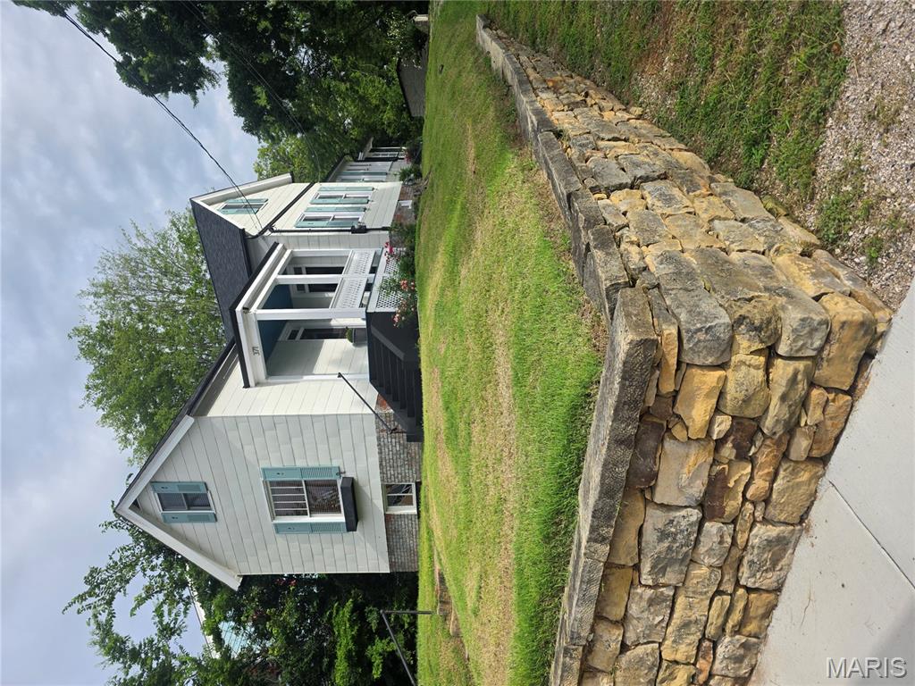 371 Jefferson Street