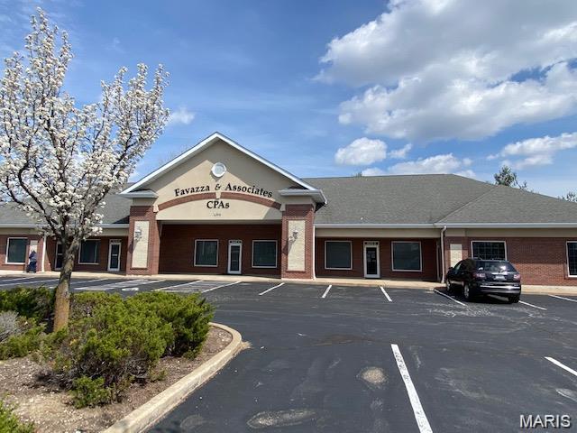Photo of 1395 Jungermann Road #E, St Peters, MO 63376 (MLS # 26068116)