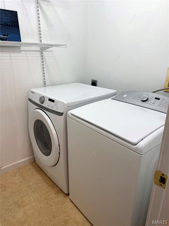 Pearson Pointe Villa - Residential