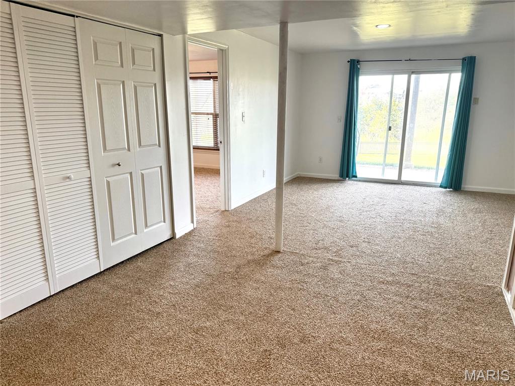 Pearson Pointe Villa - Residential