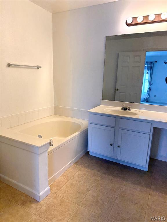 Pearson Pointe Villa - Residential