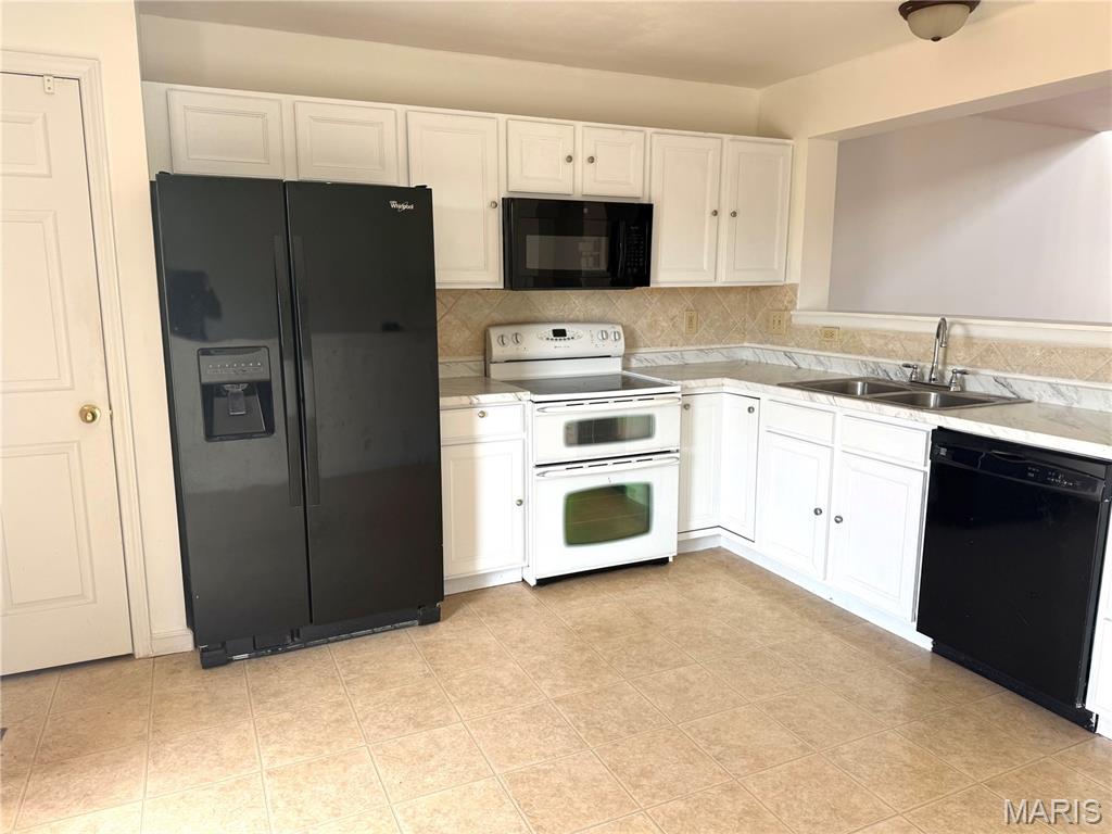 Pearson Pointe Villa - Residential