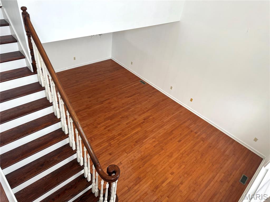 Pearson Pointe Villa - Residential