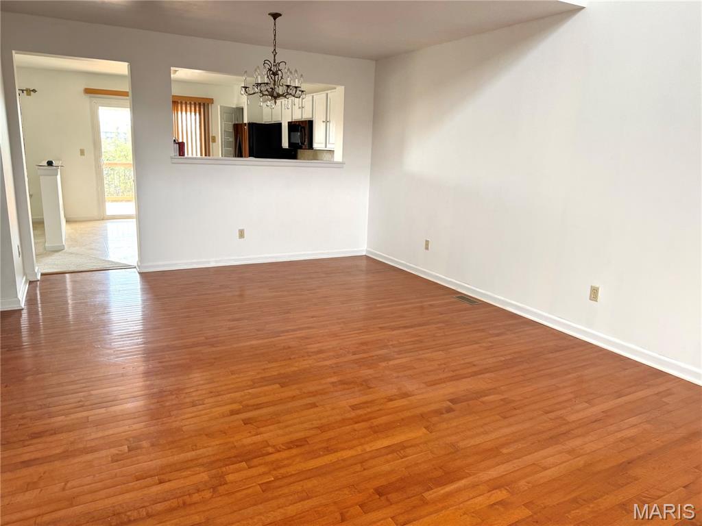 Pearson Pointe Villa - Residential