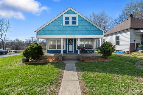 Photo of 1501 N Main Street, Cape Girardeau, MO 63701 (MLS # 26016427)