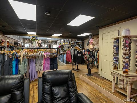 Tiny photo for 201 W Church Street, Bowling Green, MO 63334 (MLS # 25054108)