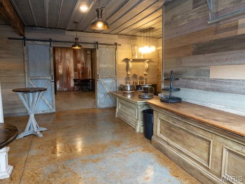 Tiny photo for 201 W Church Street, Bowling Green, MO 63334 (MLS # 25054108)