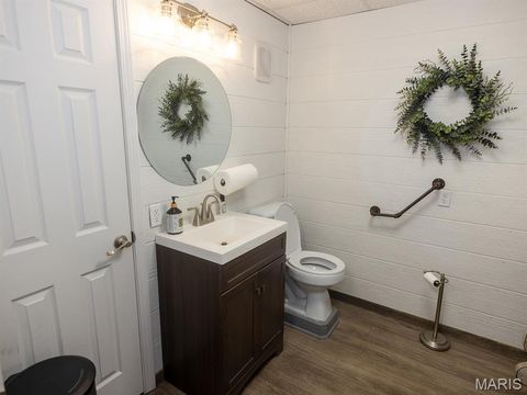Tiny photo for 201 W Church Street, Bowling Green, MO 63334 (MLS # 25054108)