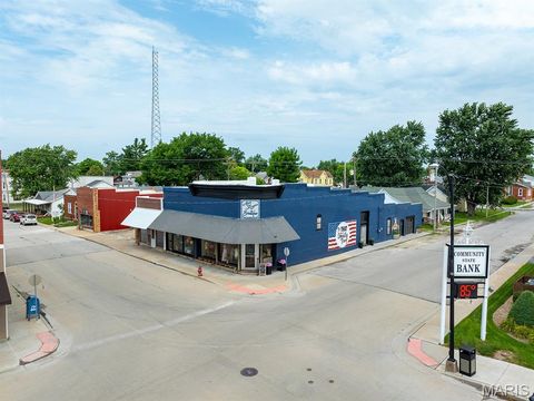 Tiny photo for 201 W Church Street, Bowling Green, MO 63334 (MLS # 25054108)