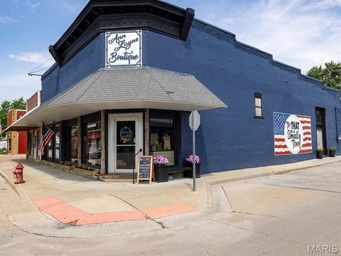Tiny photo for 201 W Church Street, Bowling Green, MO 63334 (MLS # 25054108)