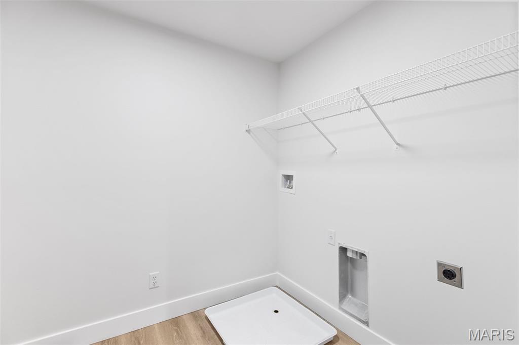 Manors at Lynstone Park - Residential