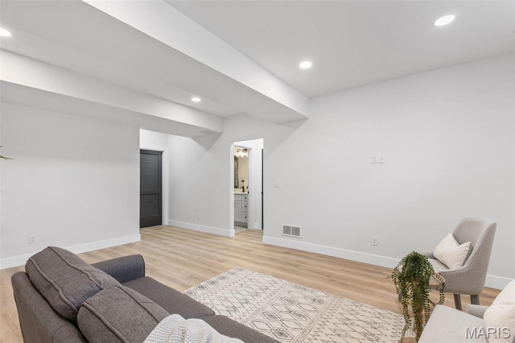 Manors at Lynstone Park - Residential