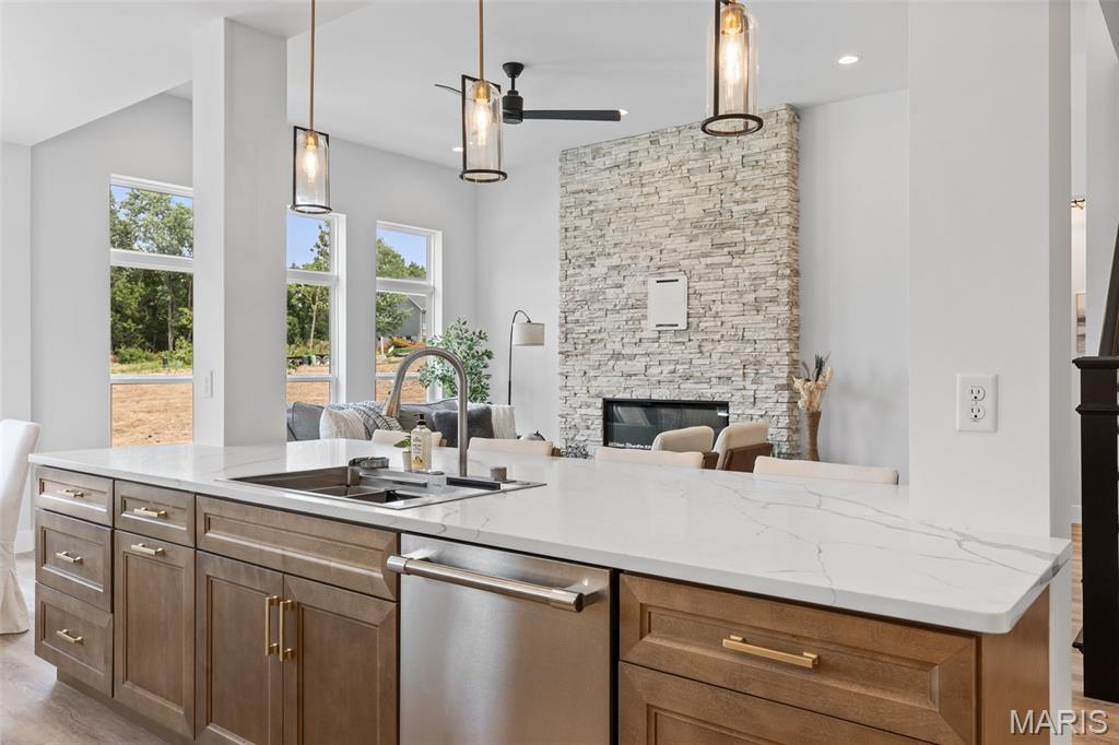 Manors at Lynstone Park - Residential