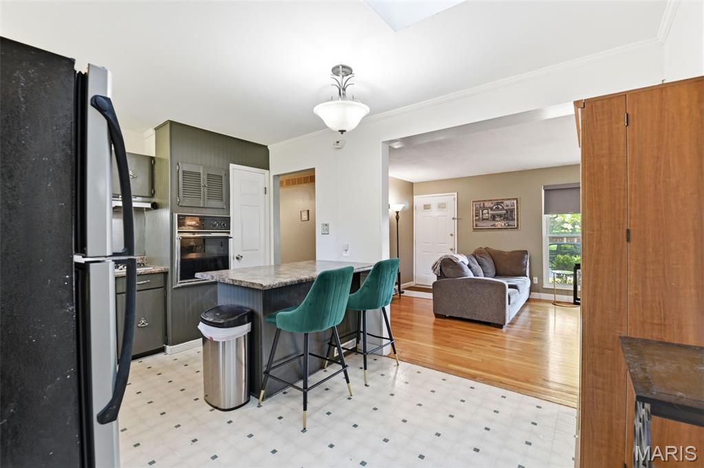 Crest Aire 7 - Residential