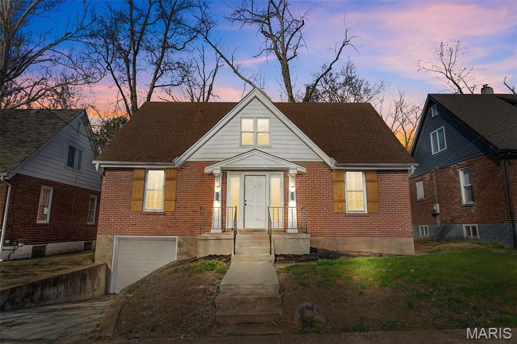 Photo of 1257 Hafner Place, University City, MO 63130 (MLS # 26019350)
