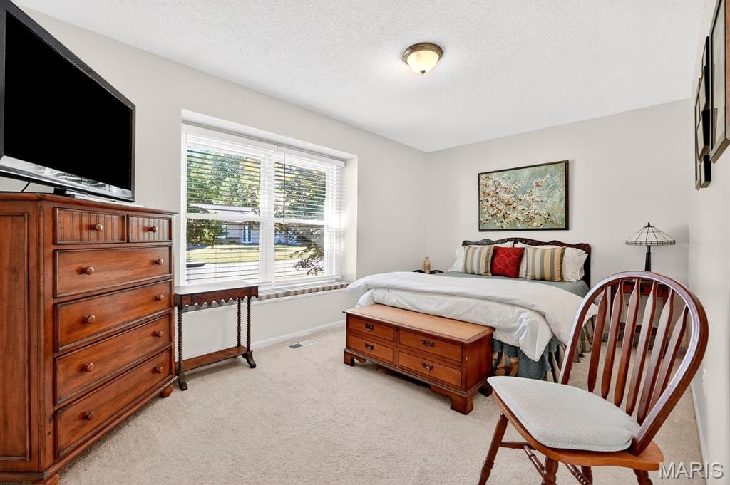 St Peters, Missouri 63376, United States, 3 Bedrooms Bedrooms, ,3 BathroomsBathrooms,Residential,Pending,212780