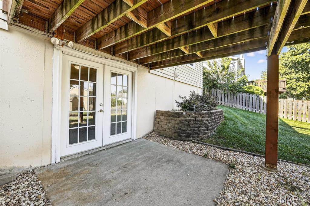 St Peters, Missouri 63376, United States, 3 Bedrooms Bedrooms, ,3 BathroomsBathrooms,Residential,Pending,212780