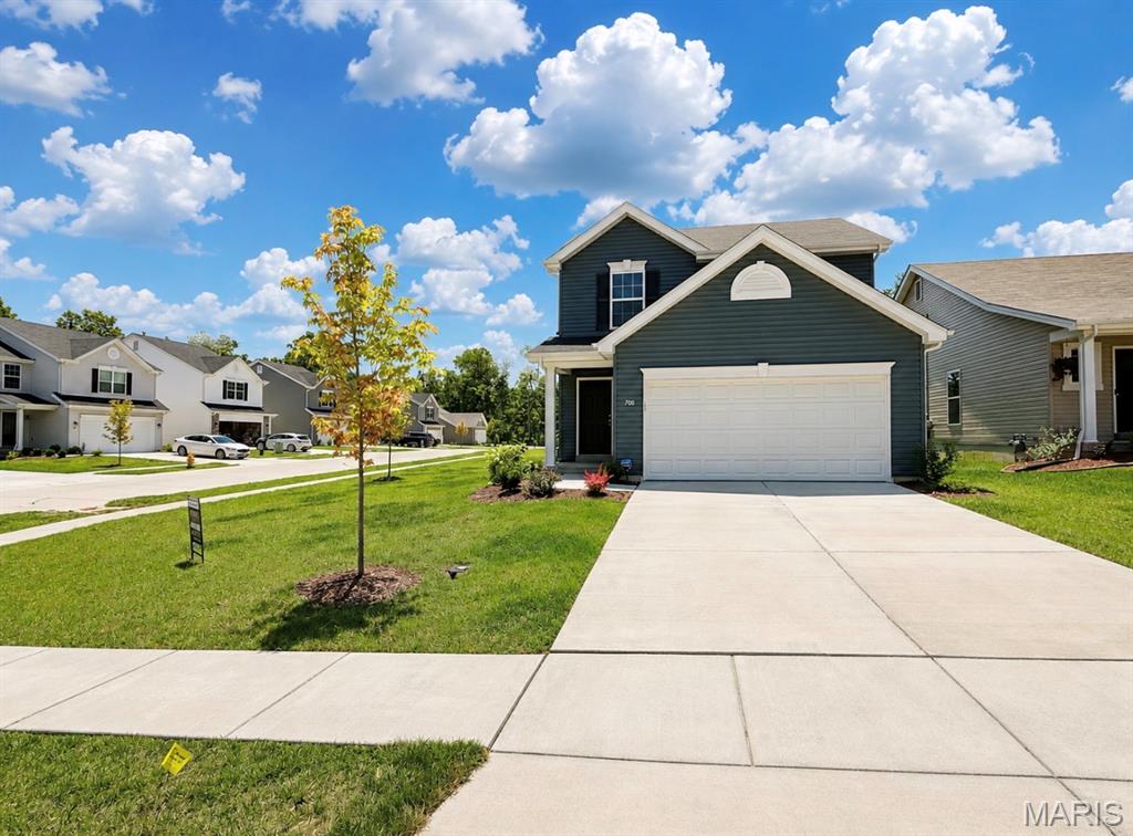 Photo 1 of 59 — 700 Courtshire Crossing, Warrenton, MO 63380