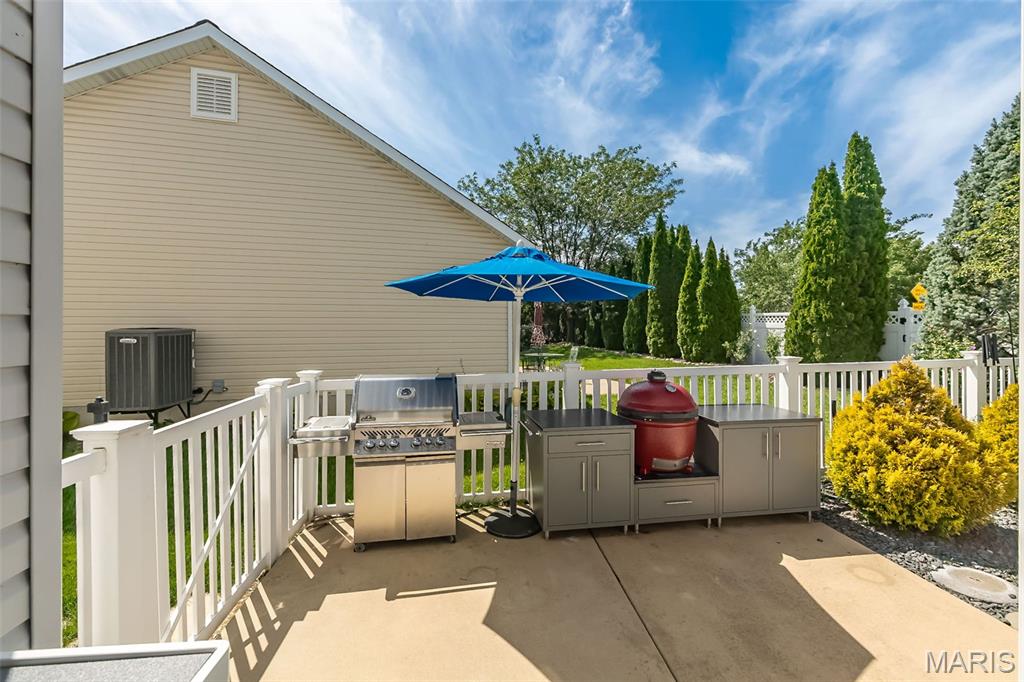 46 Heritage Pointe Circle