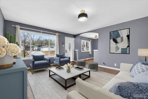 Tiny photo for 408 Saint Lawrence Drive, Ballwin, MO 63021 (MLS # 26015858)