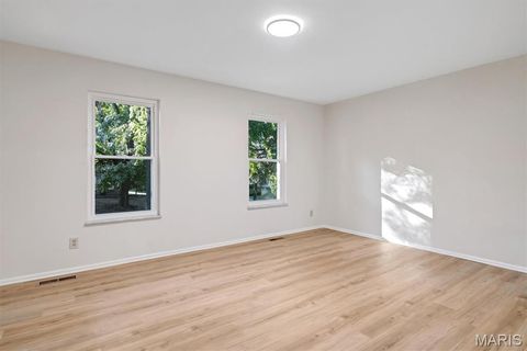 Tiny photo for 618 Shady Meadows Drive, Ballwin, MO 63011 (MLS # 25082918)