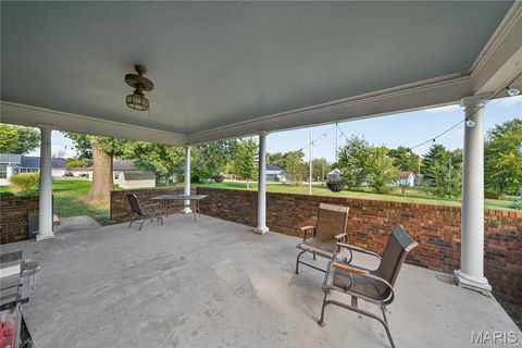 Tiny photo for 511 McWard Court 1, Bowling Green, MO 63334 (MLS # 25067462)