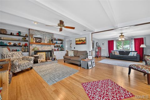 Tiny photo for 511 McWard Court 1, Bowling Green, MO 63334 (MLS # 25067462)