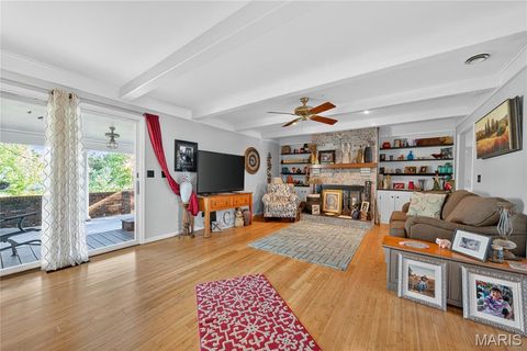 Tiny photo for 511 McWard Court 1, Bowling Green, MO 63334 (MLS # 25067462)