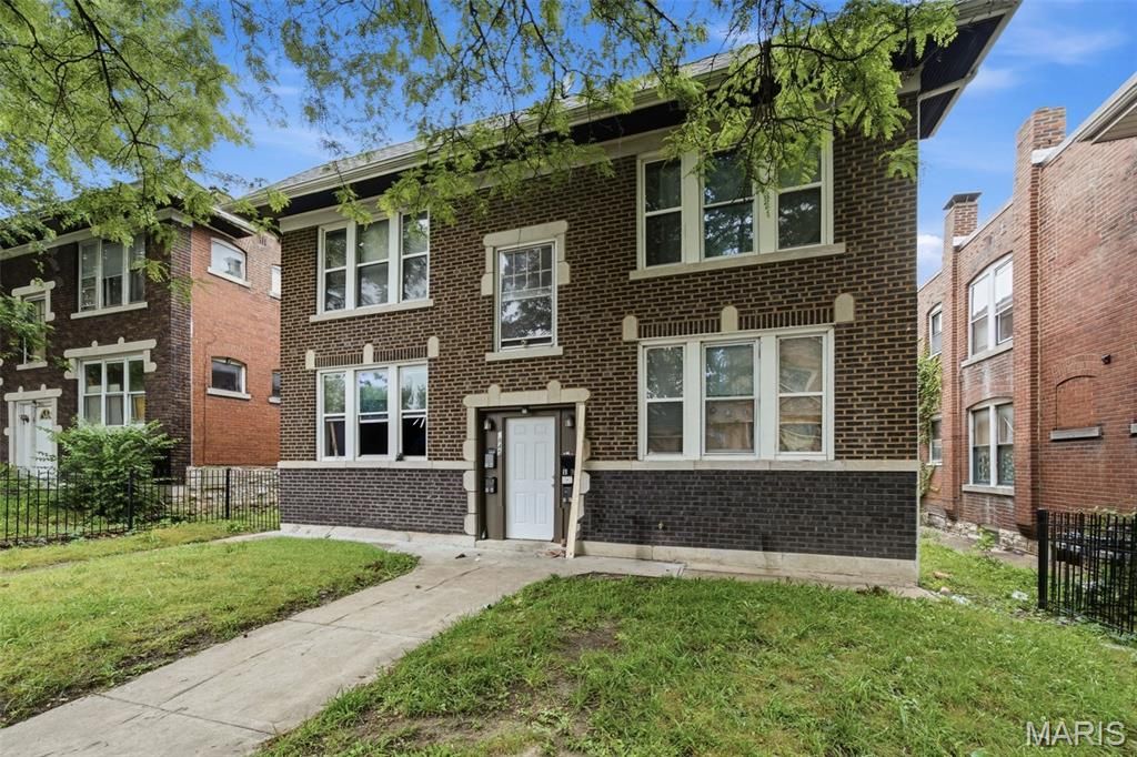 Photo of 2845 Meramec Street, St Louis, MO 63118 (MLS # 26020390)