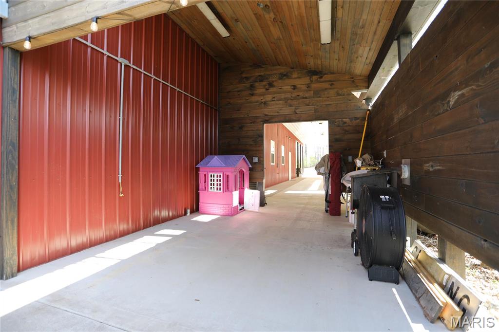 Running River Sub - Residential