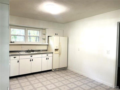 Tiny photo for 32 Saint Joseph Street, Viburnum, MO 65566 (MLS # 26037664)
