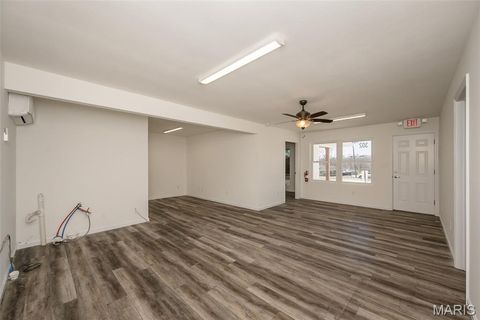 Tiny photo for 302 S Lincoln Drive #302-304, Troy, MO 63379 (MLS # 26016505)